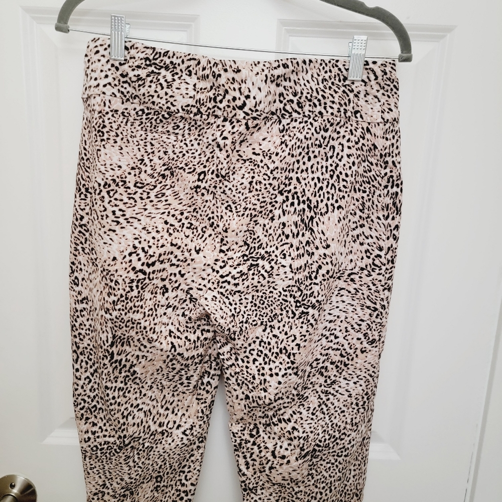 Zac And Rachel leopard/animal print pull-on pants in pink - Picture 7 of 9